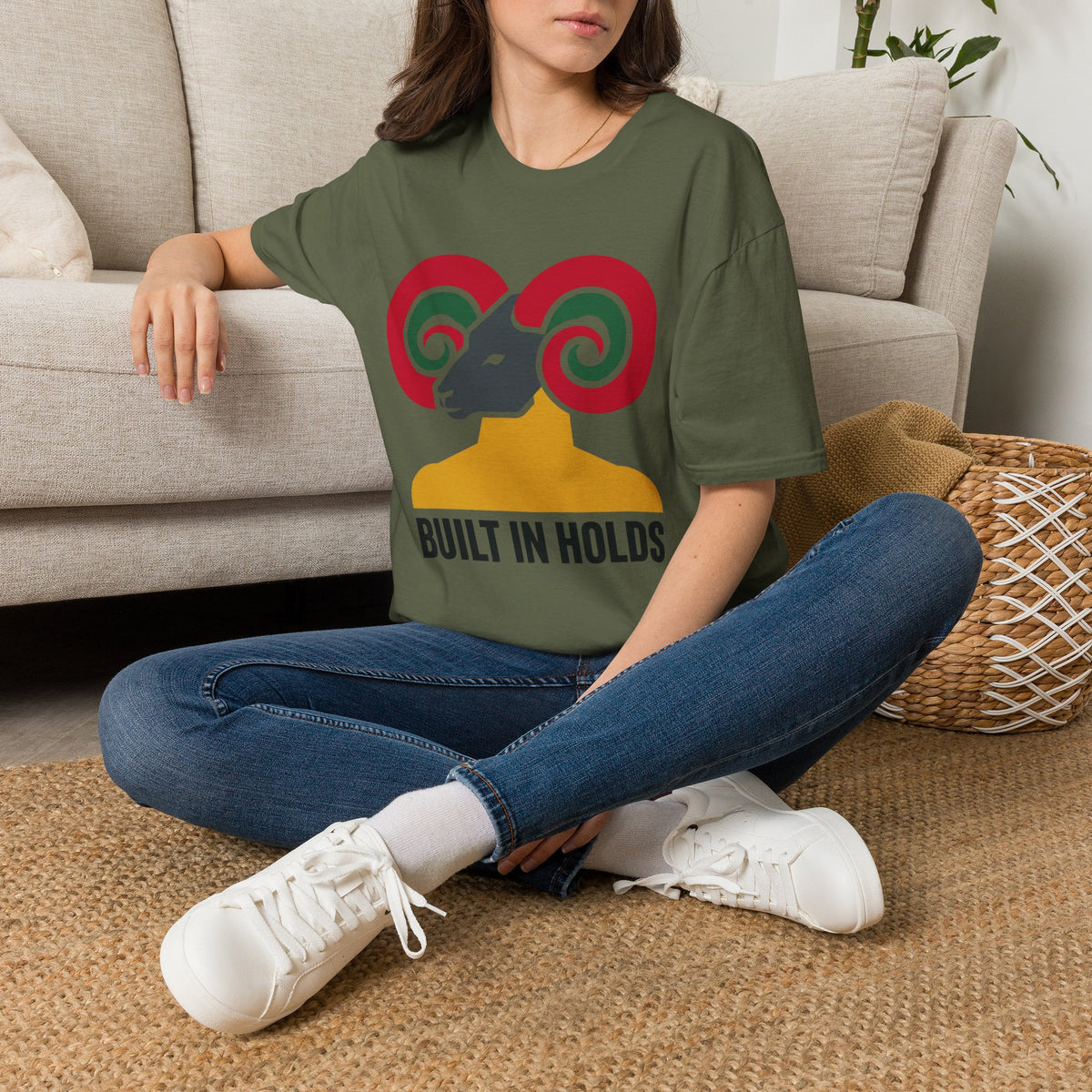 Ram Built In Holds T-shirt