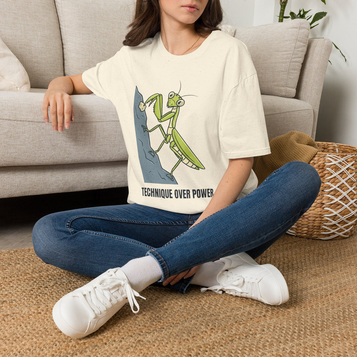 Mantis Technique Over Power Tee